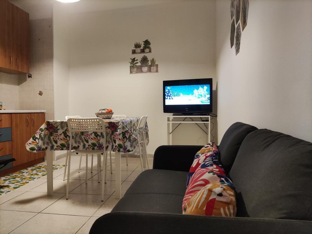 Appartement La Dimora Fiorita à Catane Extérieur photo
