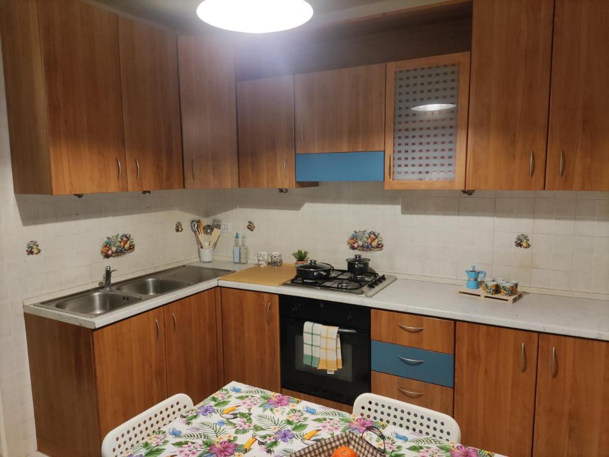 Appartement La Dimora Fiorita à Catane Extérieur photo